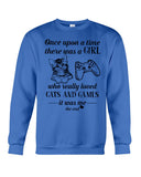 A Girl Who Really Loved Cats And Games - Unisex Long Sleeve - Sweatshirt