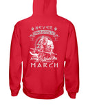 Never Underestimate A March Old Man Limited Classic T-Shirt - Hoodie