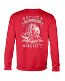 Never Understimate An August Old Man Limited Classic T-Shirt - Sweatshirt - Unisex Tank Top
