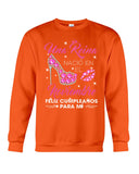 Una Reina Noviembre T-Shirt - Sweatshirt - Unisex Tank Top