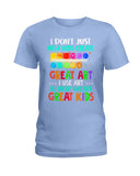 I Use Art To Help Create Great Kids Limited Classic T-Shirt - Hoodie - Ladies Tee