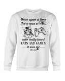 A Girl Who Really Loved Cats And Games - Unisex Long Sleeve - Sweatshirt